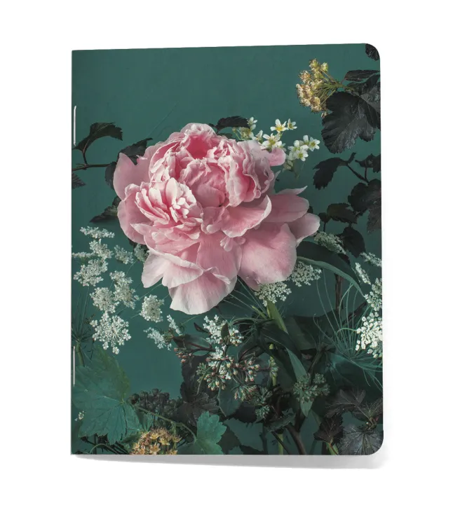 Pikkuvihko Kreetta Järvenpää - Peony portrait